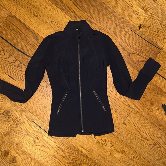 Lululemon zip up jacket - never worn! - Picture 3 of 5